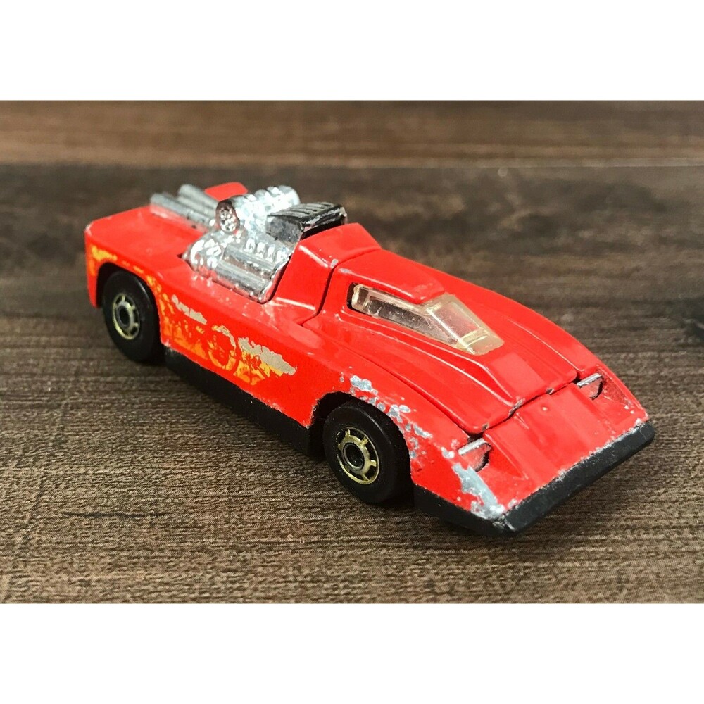 Vintage 1983 Hot Wheels Blackwalls Red Cannonade